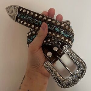Angel Ranch Women’s Stud and Stone Western Leathet Belt, Size Small